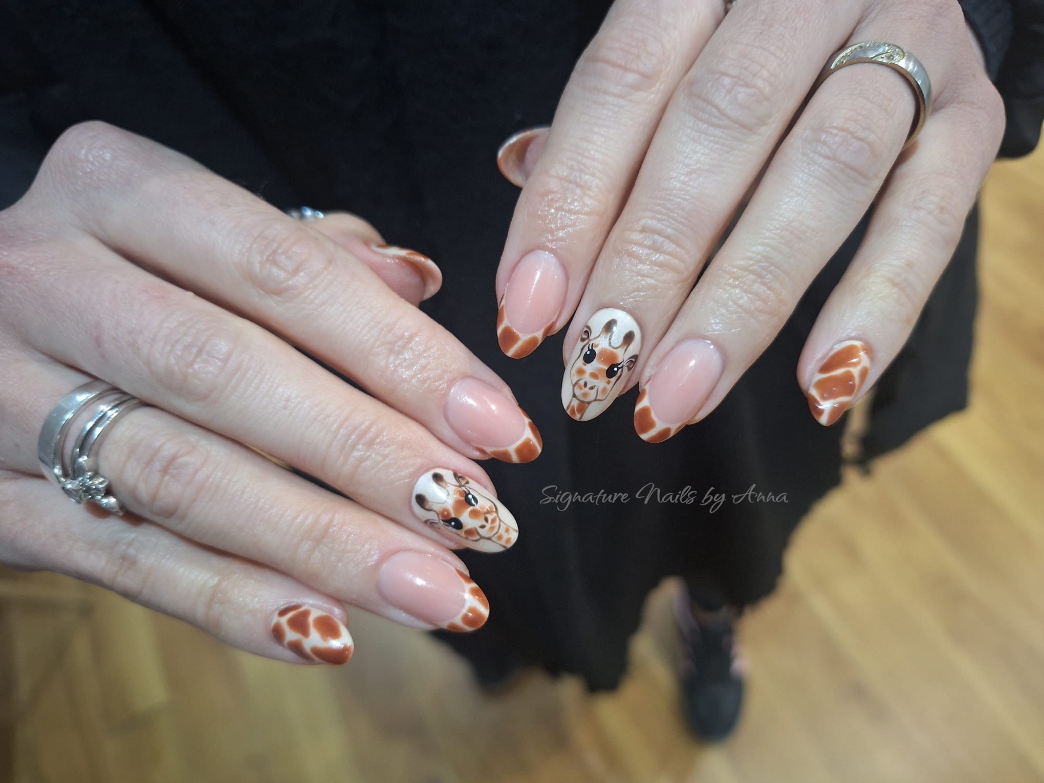 Nude nails with autumn leaf nail art